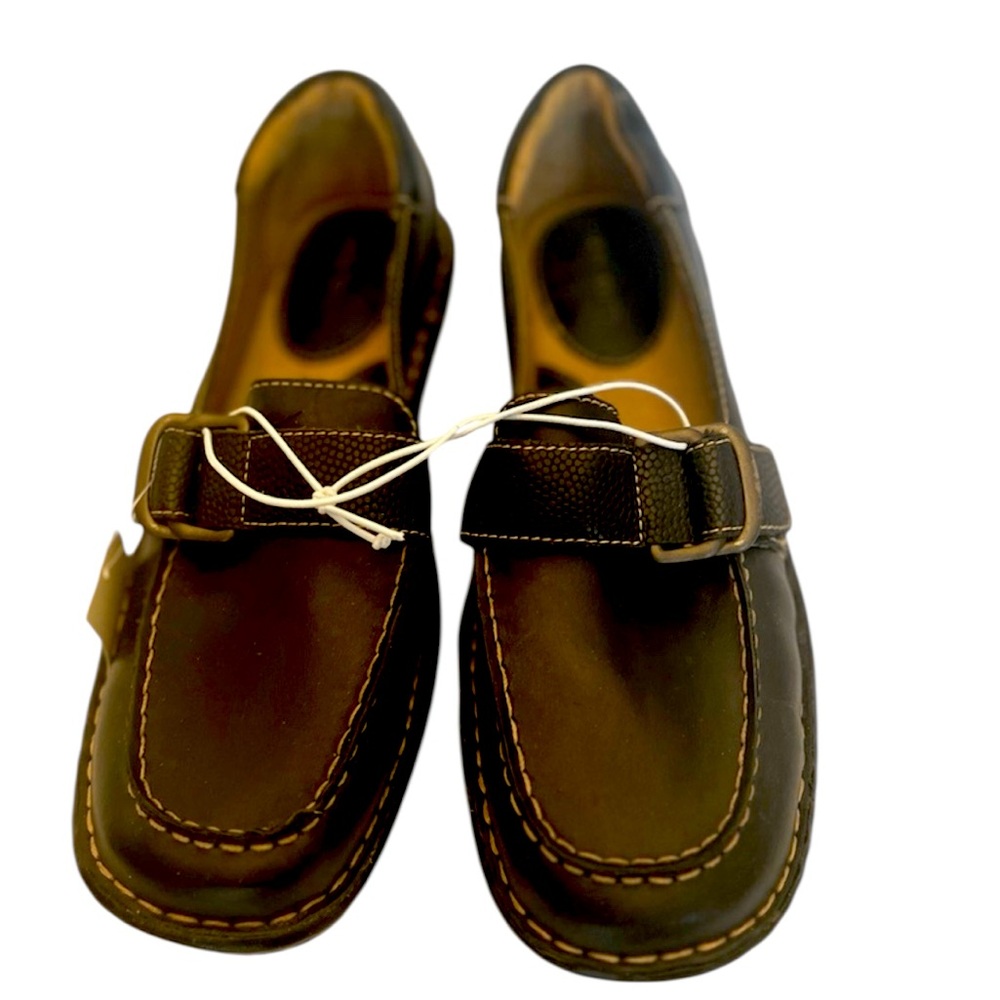 Black Leather Loafers with Pebbled Strap & Dark Bronze Buckle by Cherokee Size 8